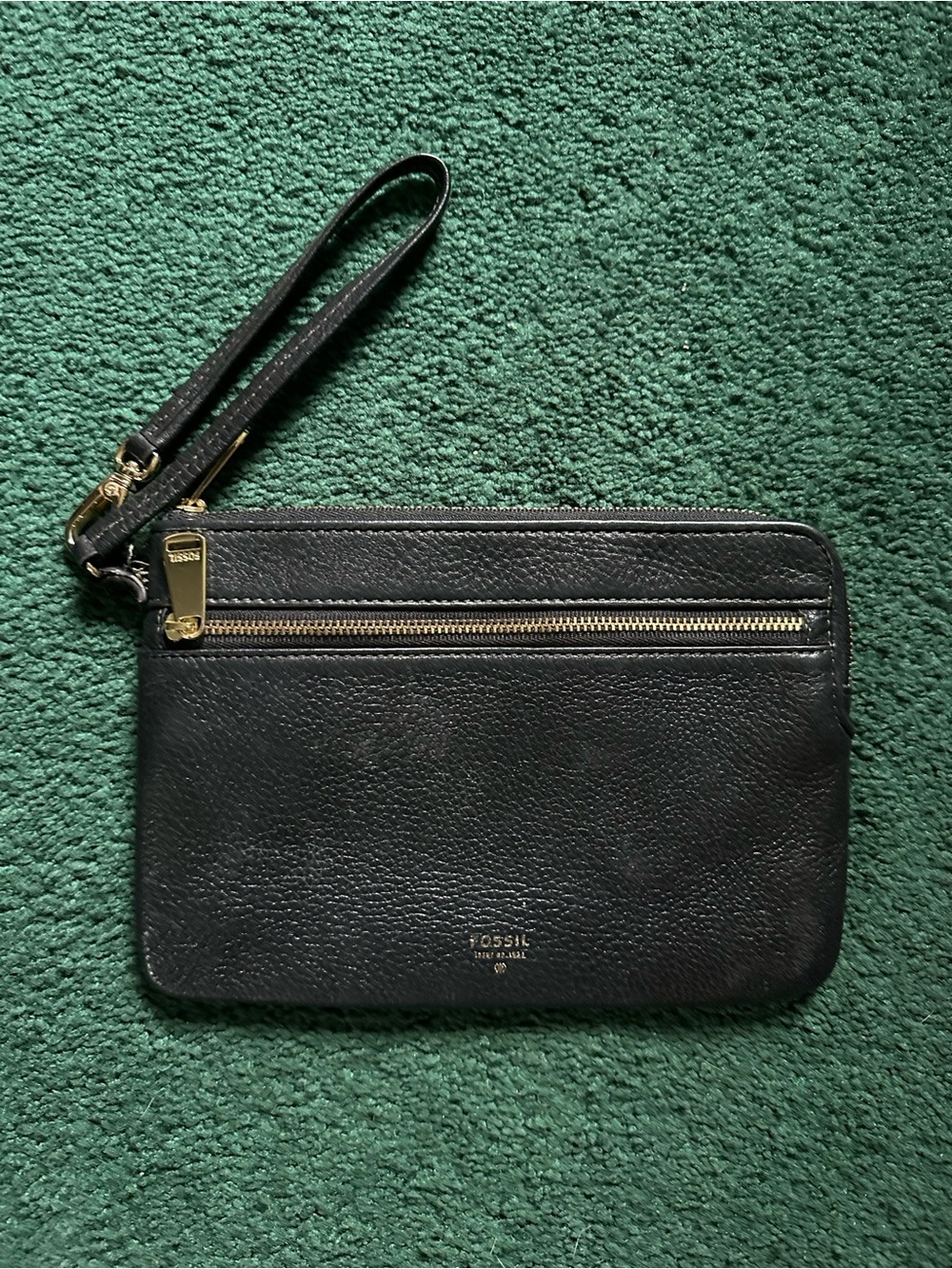 black leather fossil wristlet
